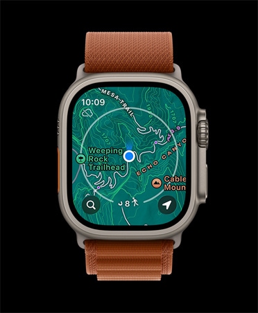ساعة Apple Watch Ultra 3، لون طبيعي، إطار تيتانيوم، خريطة من دون الاتصال بالانترنت، الاتجاهات القادمة، الحزام، حزام Loop ألباين بلون بنّي تيرا كوتا