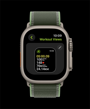 Apple Watch Ultra 3, titanium case, natural color, edit workout views screen