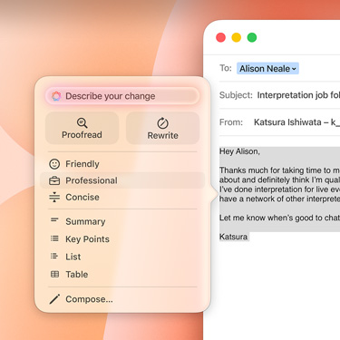 Służbowy e-mail z podpowiedzią Apple Intelligence.