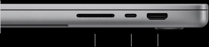 SDXC 카드 슬롯, Thunderbolt 5 포트 1개, HDMI 포트가 보이도록, MacBook Pro 16을 닫혀 있는 상태로 오른쪽 옆에서 바라본 모습